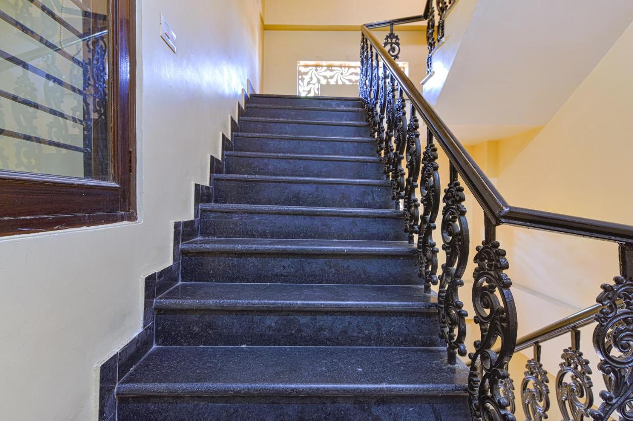 Hotel O The Castle Home Stay Inn Dzsaipur Kültér fotó
